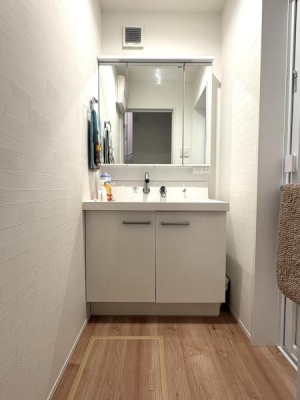 ���ʑ�E���ʏ��@��900�������C�h�T�C�Y���ʑ䁙
�������[���������܂���