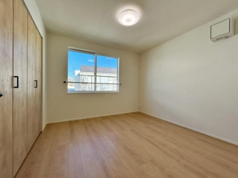 �Q���@���������Q����