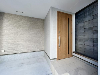 ���ց@�������t���ŉJ�����S���v���C�o�V�[�m��