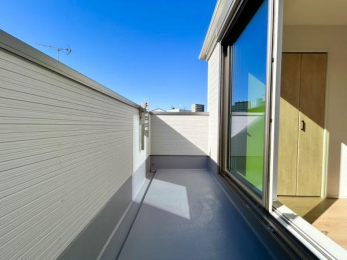 �o���R�j�[�@���o���R�j�[���J������