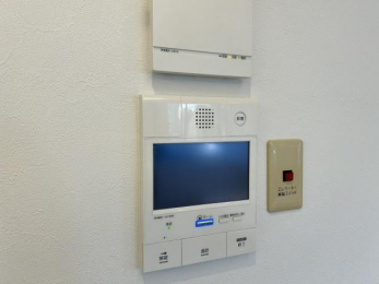 ���̑��@���s�u���j�^�z���ň��S��