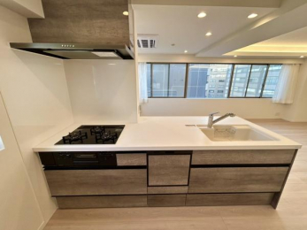 �L�b�`���@���L�b�`����3���R����&�H��@�t