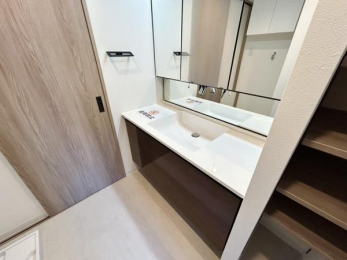 ���ʑ�E���ʏ��@���L�X�X�y�[�X