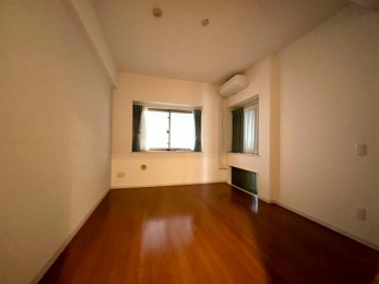 �Q���@���Q����