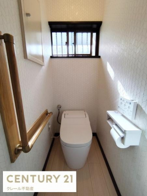 �g�C���@��2�K�g�C�������t�Ŗ��邢