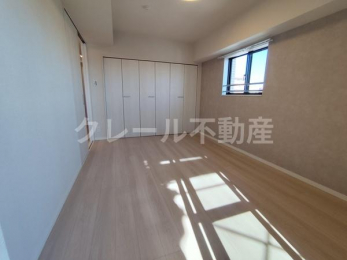 ���r���O�@-