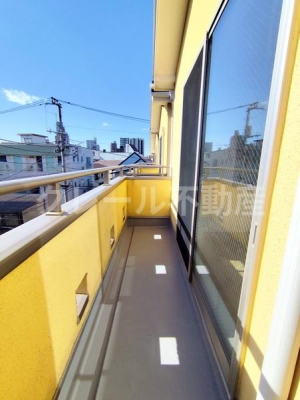 �o���R�j�[�@��3�K�o���R�j�[��