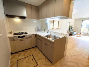 �L�b�`���@���L�b�`����3���K�X�R����&�H��@�t