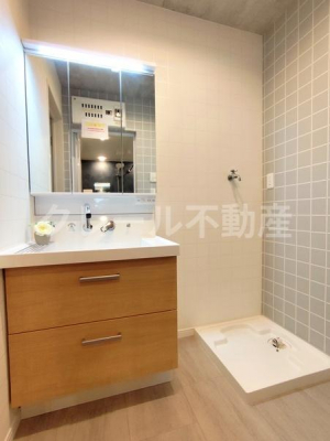 ���ʑ�E���ʏ��@�����ʑ䁙3�ʋ��A���[�L��