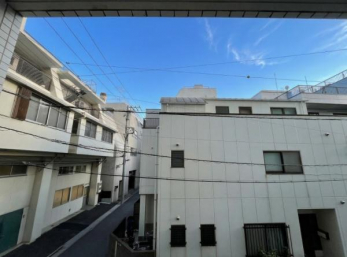 �Z�˂���̒��]�ʐ^�@�󂪖]�߂܂�