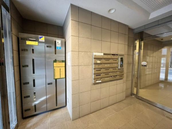 �G���g�����X�@����z�{�b�N�X���|�X�g��