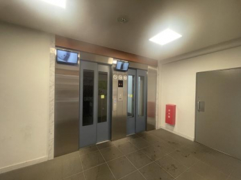 ���̑����p���@���G���x�[�^�[��2��