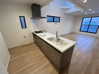 �L�b�`���@���L�b�`�����J�����̂���J�E���^�[�L�b�`��