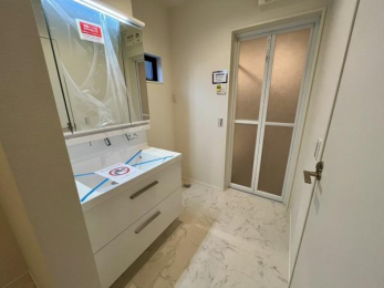 ���ʑ�E���ʏ��@�����ʑ䁙3�ʋ��A���[�L��