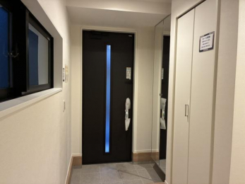 ���ց@�����ց��V���[�Y�{�b�N�X����