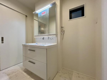 ���ʑ�E���ʏ��@�����ʑ䁙3�ʋ��A���[�L��