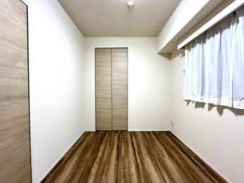 �Q���@���Q����