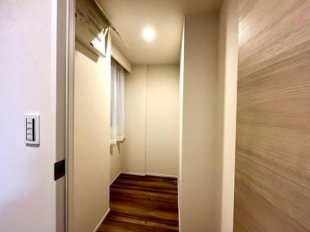 ���[�@�����[�� 