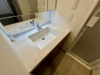 ���ʑ�E���ʏ��@�����ʑ䁙3�ʋ��A���[�L��