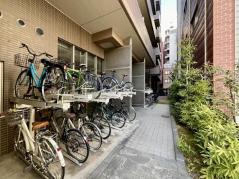 ���ӊ��@-