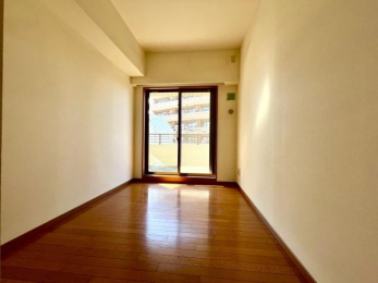 �m���@���m����