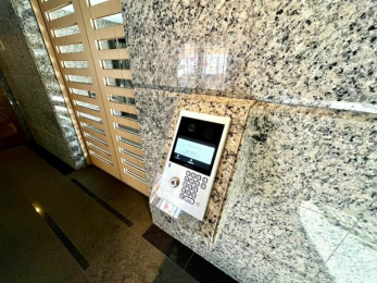 ���̑��@���s�u���j�^�z���ň��S��