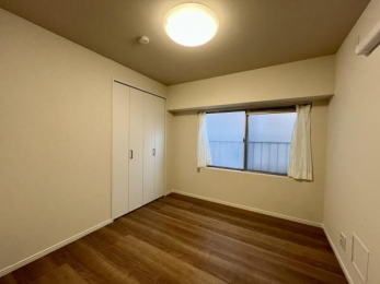 �Q���@���Q����