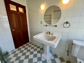 ���ʑ�E���ʏ��@���f�U�C�i�[�Y�Ȑ��ʑ䁙