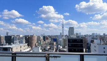 �Z�˂���̒��]�ʐ^�@�����]���J����������܂�