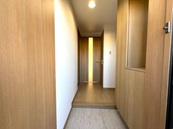 ���ց@�����ց��V���[�Y�{�b�N�X����