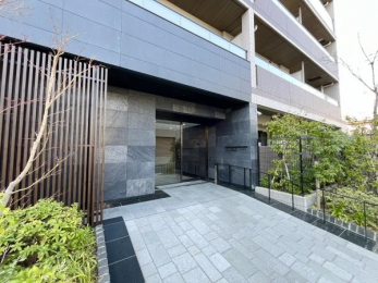 �G���g�����X�@�z�e�����C�N�ȃG���g�����X�ł���