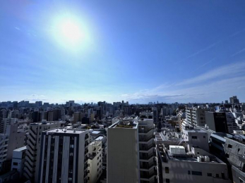 �Z�˂���̒��]�ʐ^�@�󂪖]�߂܂�