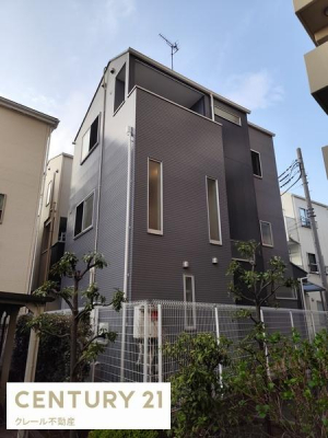 ���n�O�ώʐ^�@�����ʐ�93.26���āi28.21�؁j+���ԏ�t���@4LDK�̍L�X�����Ԏ��̕����ł��B
�ՐÂȏZ��X�Ńt�@�~���[�ɃI�X�X���ł���