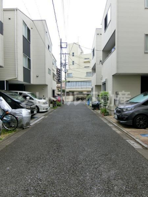 ���̑����n�@���O�ʓ��H�܂ތ��n�ʐ^��