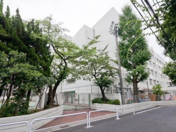 ���ӊ��@-