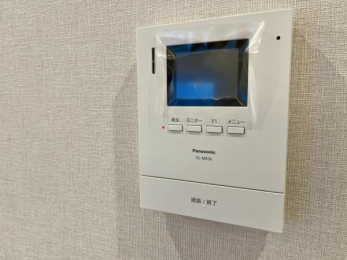 ���̑��@���s�u���j�^�z���ň��S��