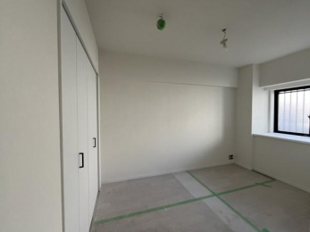 �m���@���m����