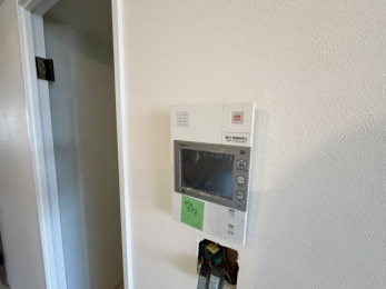 ���̑��@���s�u���j�^�z���ň��S��