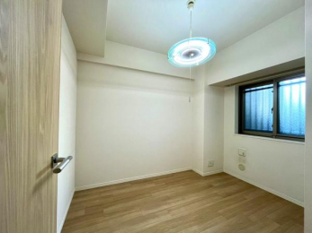 �Q���@���Q����