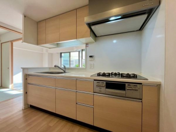 �L�b�`���@���L�b�`����3���K�X�R������