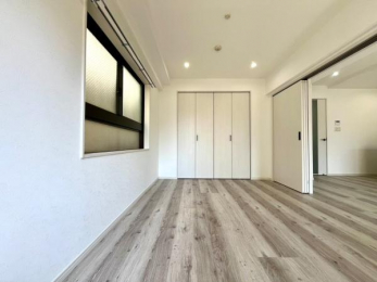 �m���@���m�����z����Z