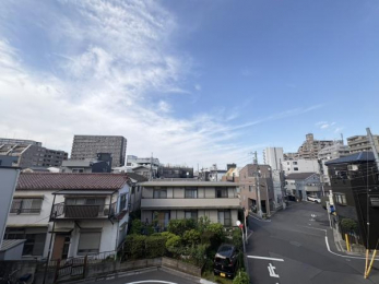 �Z�˂���̒��]�ʐ^�@-