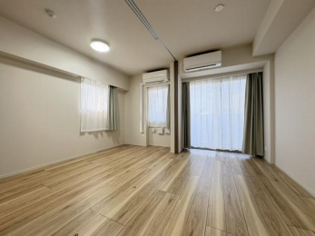 ���r���O�@-