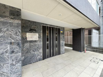 �G���g�����X�@�z�e�����C�N�ȃG���g�����X�ł���