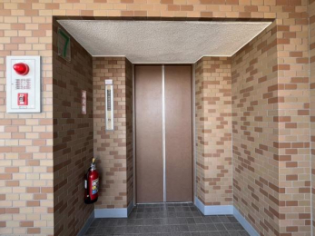 ���̑����p���@���G���x�[�^�[��