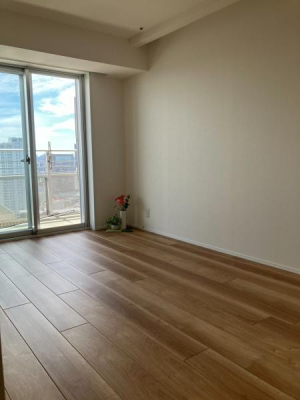 �m���@-