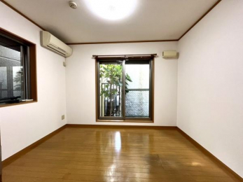 �Q���@���Q����
