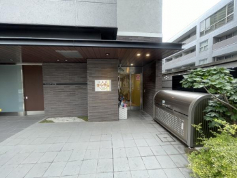 ���ӊ��@-