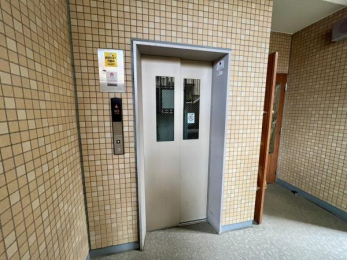 ���̑����p���@���G���x�[�^�[��