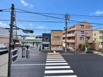 �Z�˂���̒��]�ʐ^�@�����]���J������